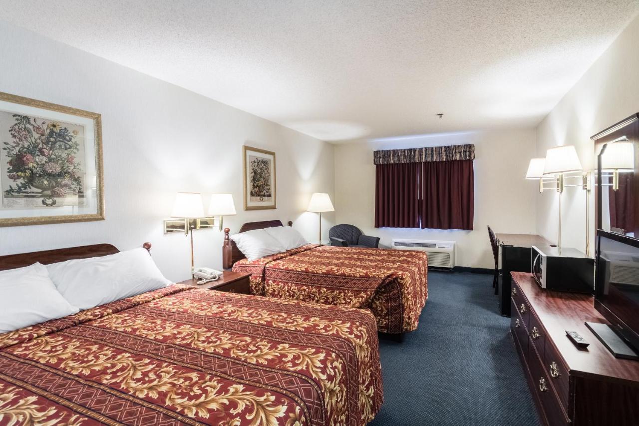 Quality Express Inn & Suites Mineral Wells 외부 사진